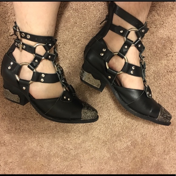 temeku jeffrey campbell